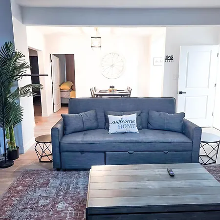 3Br 1King 2Full 1Queen 1 Sofa Queen Beds Dwntwn Med Center